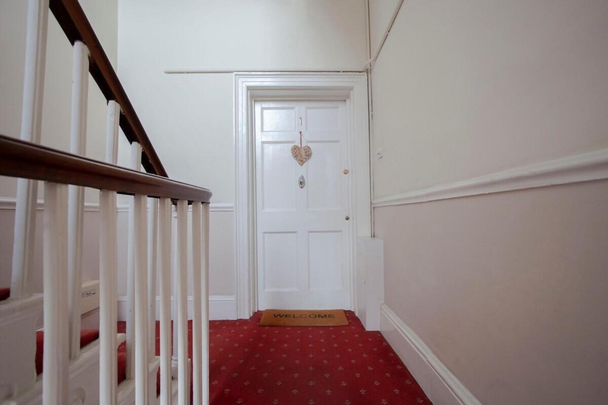 ※ Spacious, Central Bath Apartment ※ Ngoại thất bức ảnh